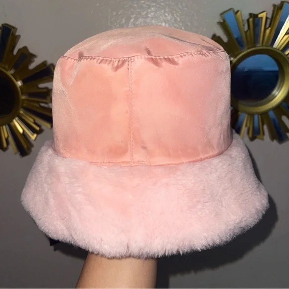 NWT Pink Prada Shearling Fur Hat Adult - Picture 7 of 11